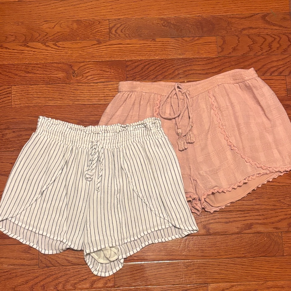 American Eagle Outfitters White and Black Striped Shorts